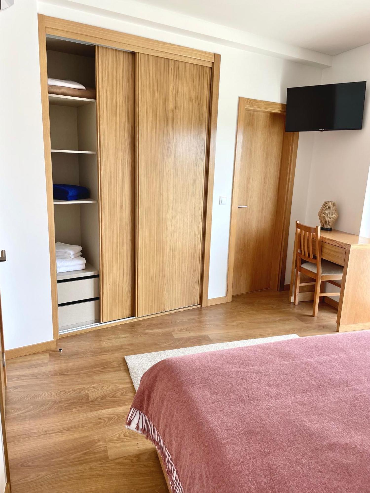 Jasmine Hotel Sao Pedro de Alva Стая снимка